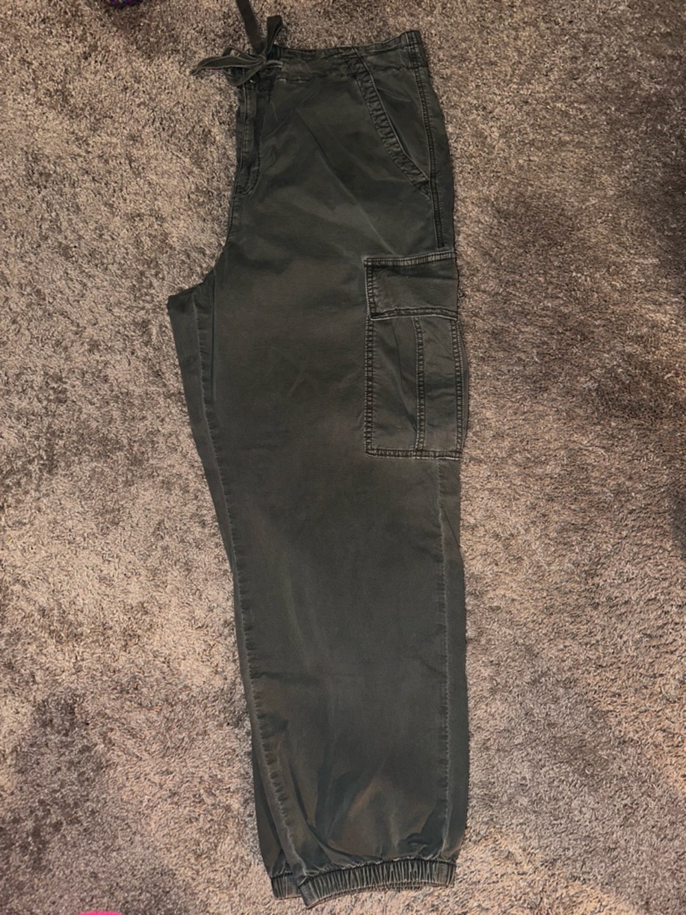 American Eagle Outfitters Women’s Sz. 18 R Green Cargo Joggers